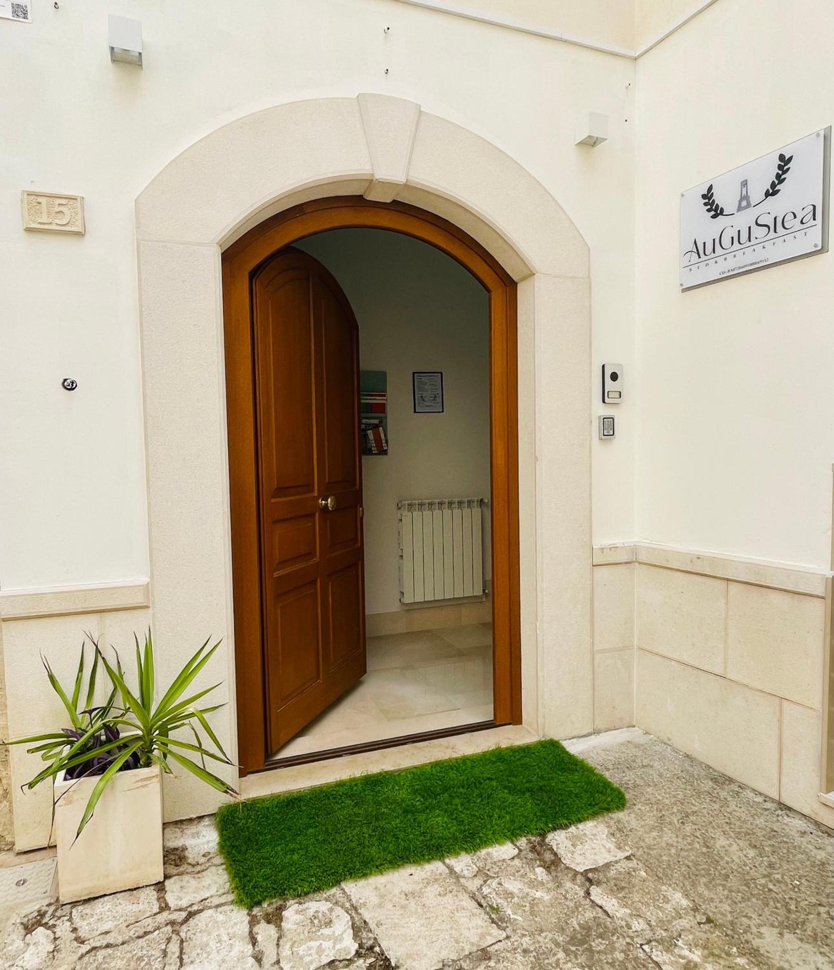 Augustea Bed and Breakfast Sannicandro di Bari Εξωτερικό φωτογραφία