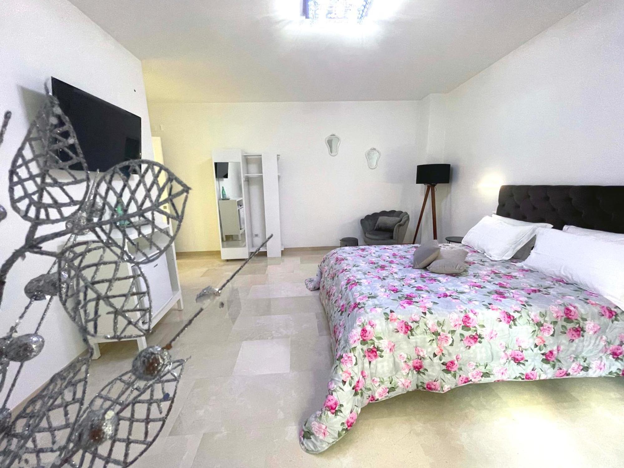 Augustea Bed and Breakfast Sannicandro di Bari Εξωτερικό φωτογραφία